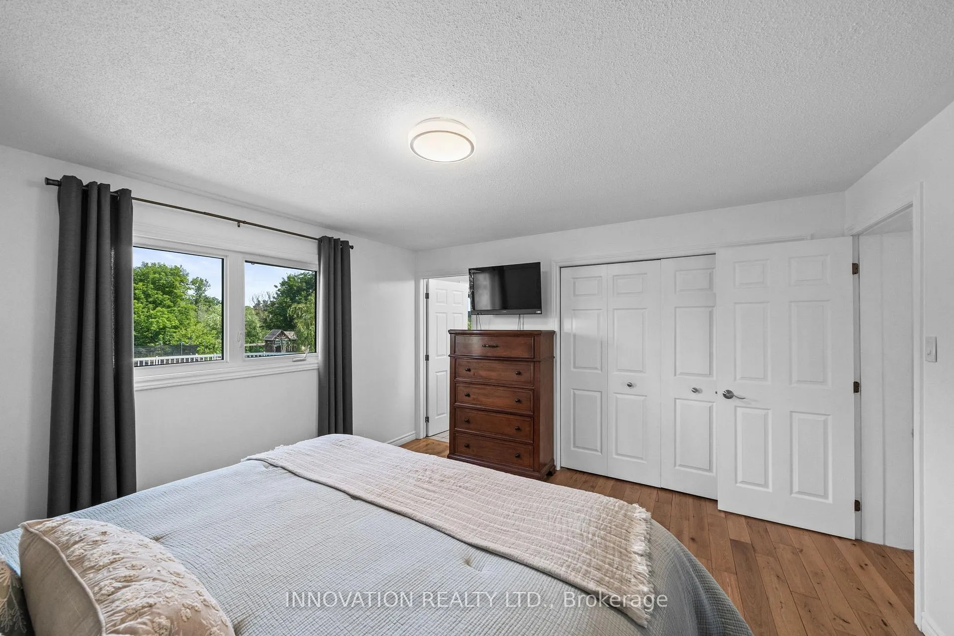 Photo 16 of 4044 Calbrent Way, Ottawa, Vernon — HOMEH