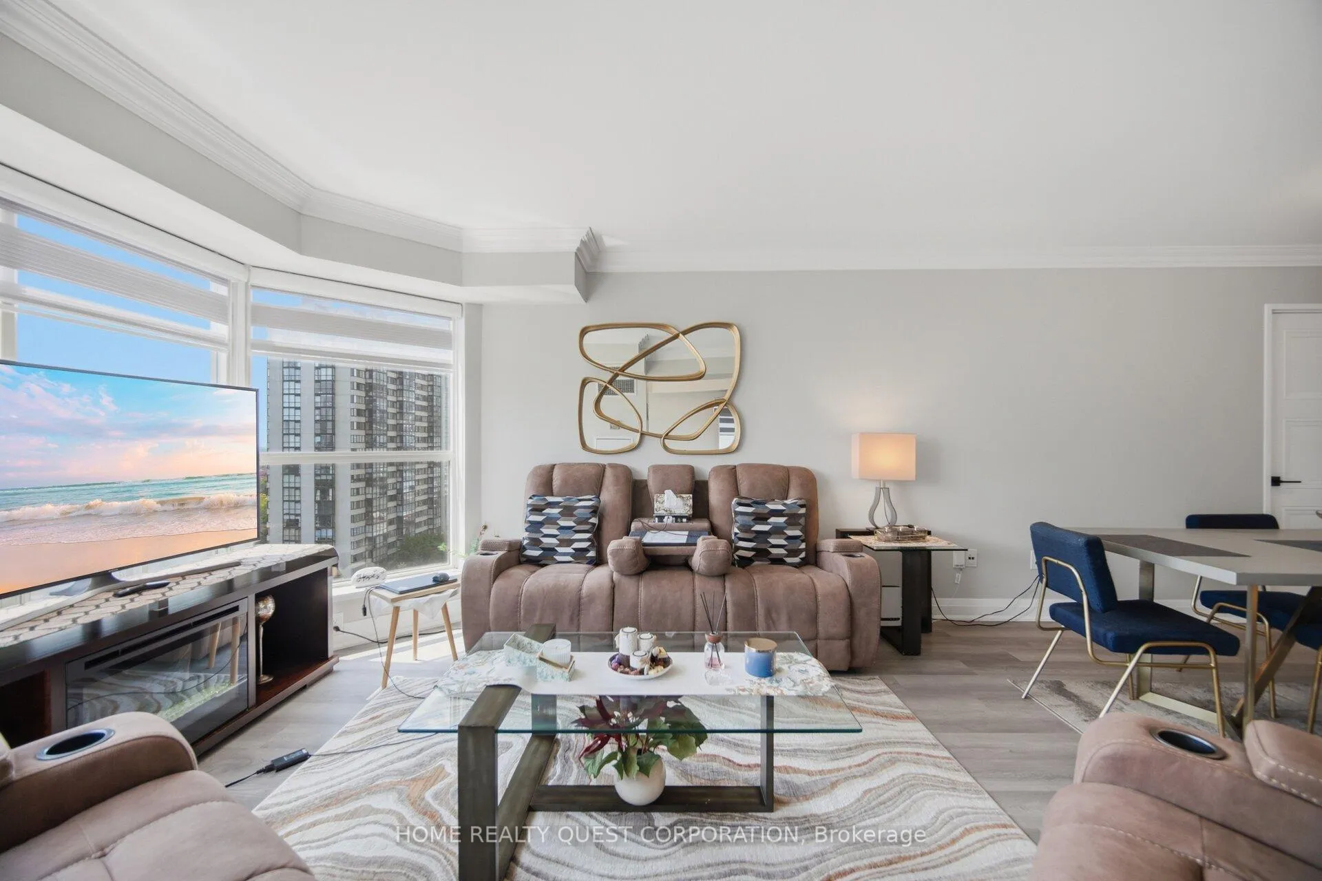 Photo 15 of Unit 1402, 325 Webb Drive, Mississauga, City Centre — HOMEH