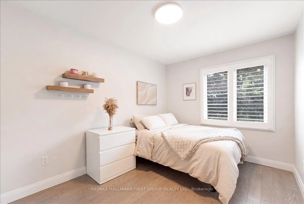 Photo 23 of 1797 Storrington Street, Pickering, Liverpool — HOMEH