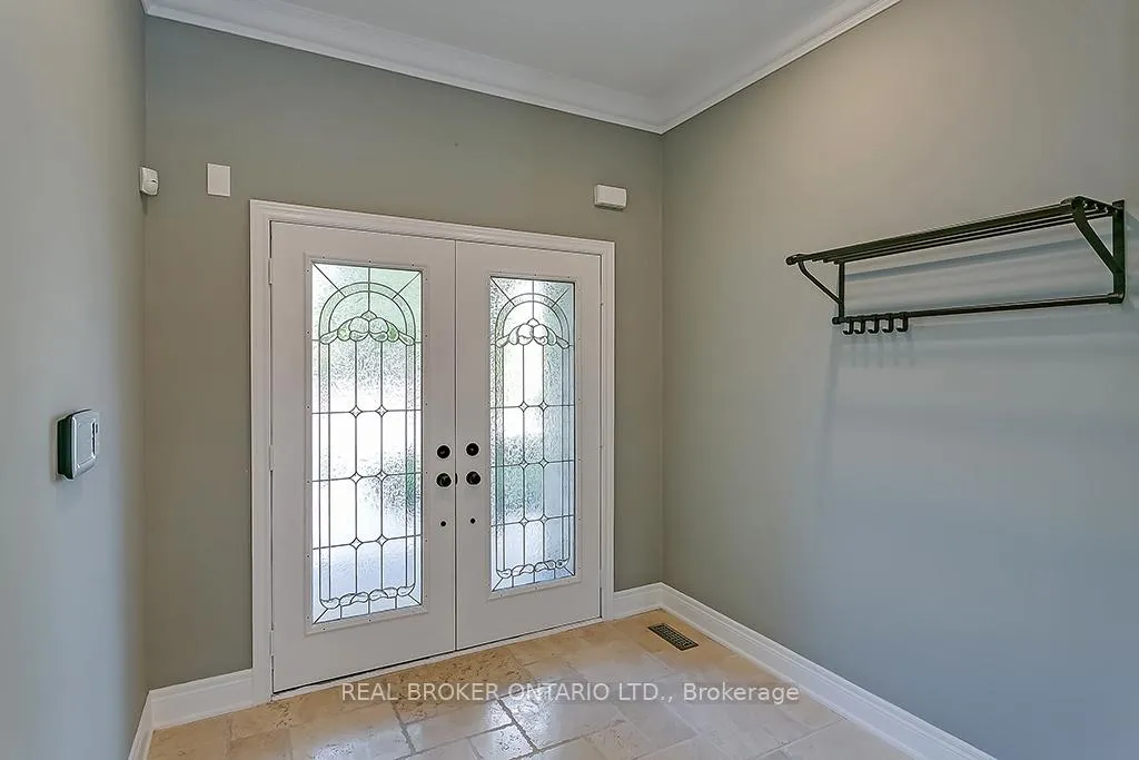 Photo 2 of 1510 Arrowhead Road, Oakville, Joshua Creek — HOMEH