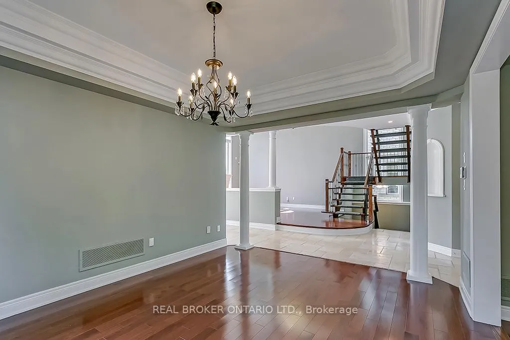 Photo 11 of 1510 Arrowhead Road, Oakville, Joshua Creek — HOMEH