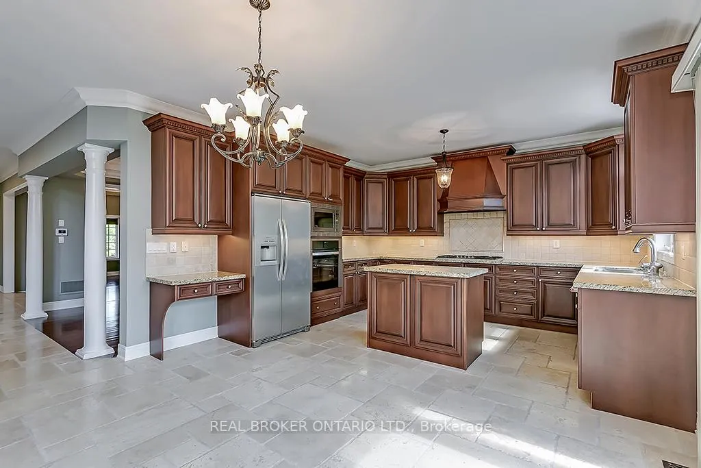Photo 21 of 1510 Arrowhead Road, Oakville, Joshua Creek — HOMEH