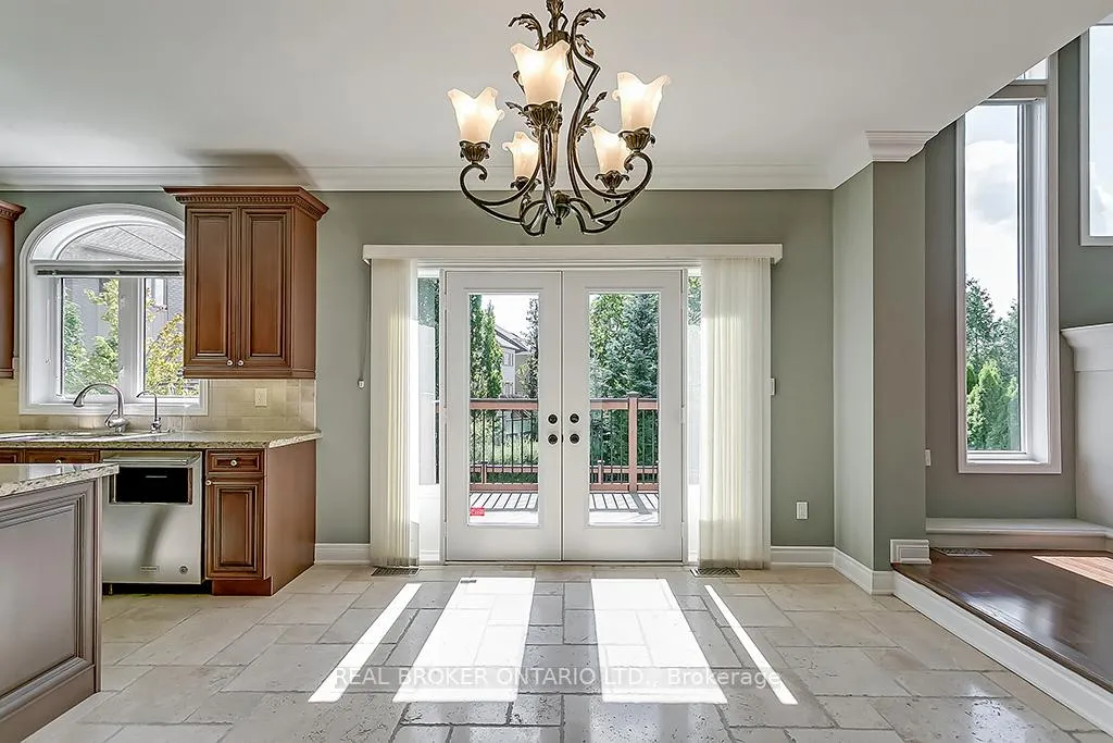 Photo 22 of 1510 Arrowhead Road, Oakville, Joshua Creek — HOMEH