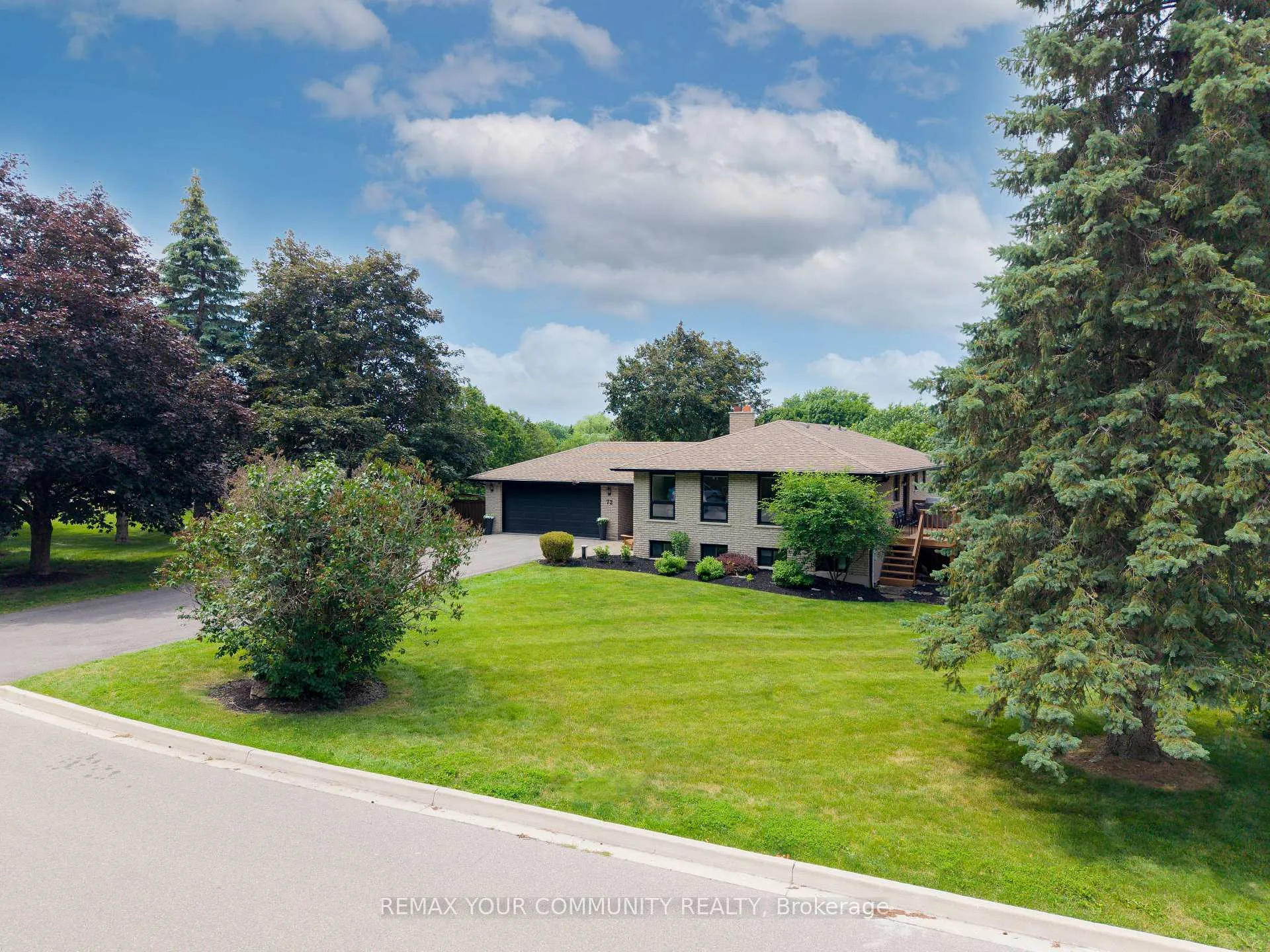 Photo 46 of 72 Cook Drive, King, Pottageville — HOMEH