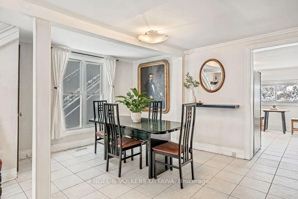 Photo 10 of 477 Booth Street, Ottawa, West Centre Town — HOMEH