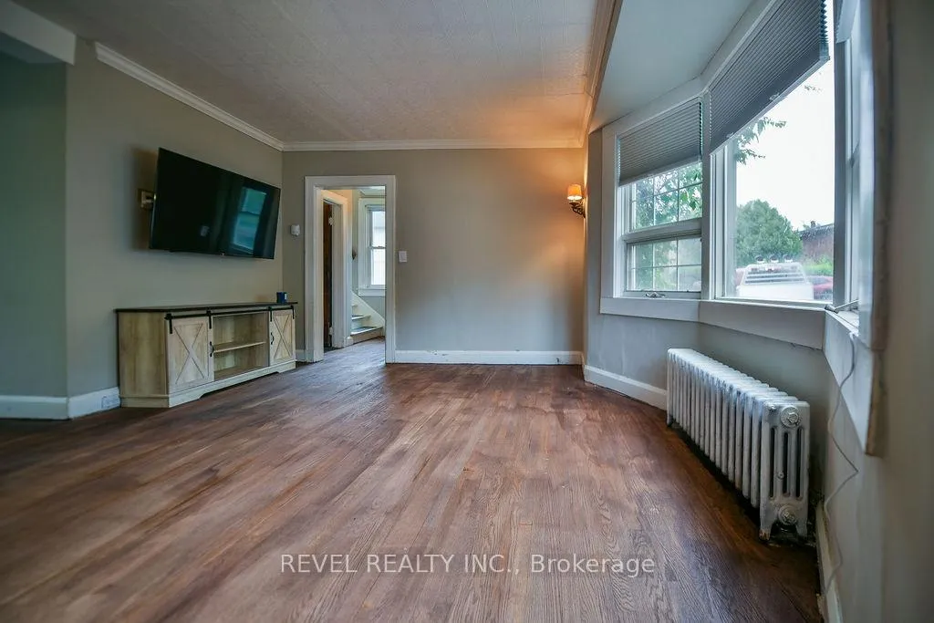 Photo 2 of 181 Hemlock Street, Timmins, TNE - Hill District — HOMEH