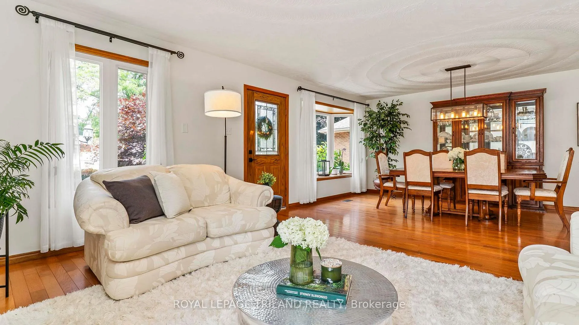 Photo 12 of 1695 Culver Drive, London, East H — HOMEH