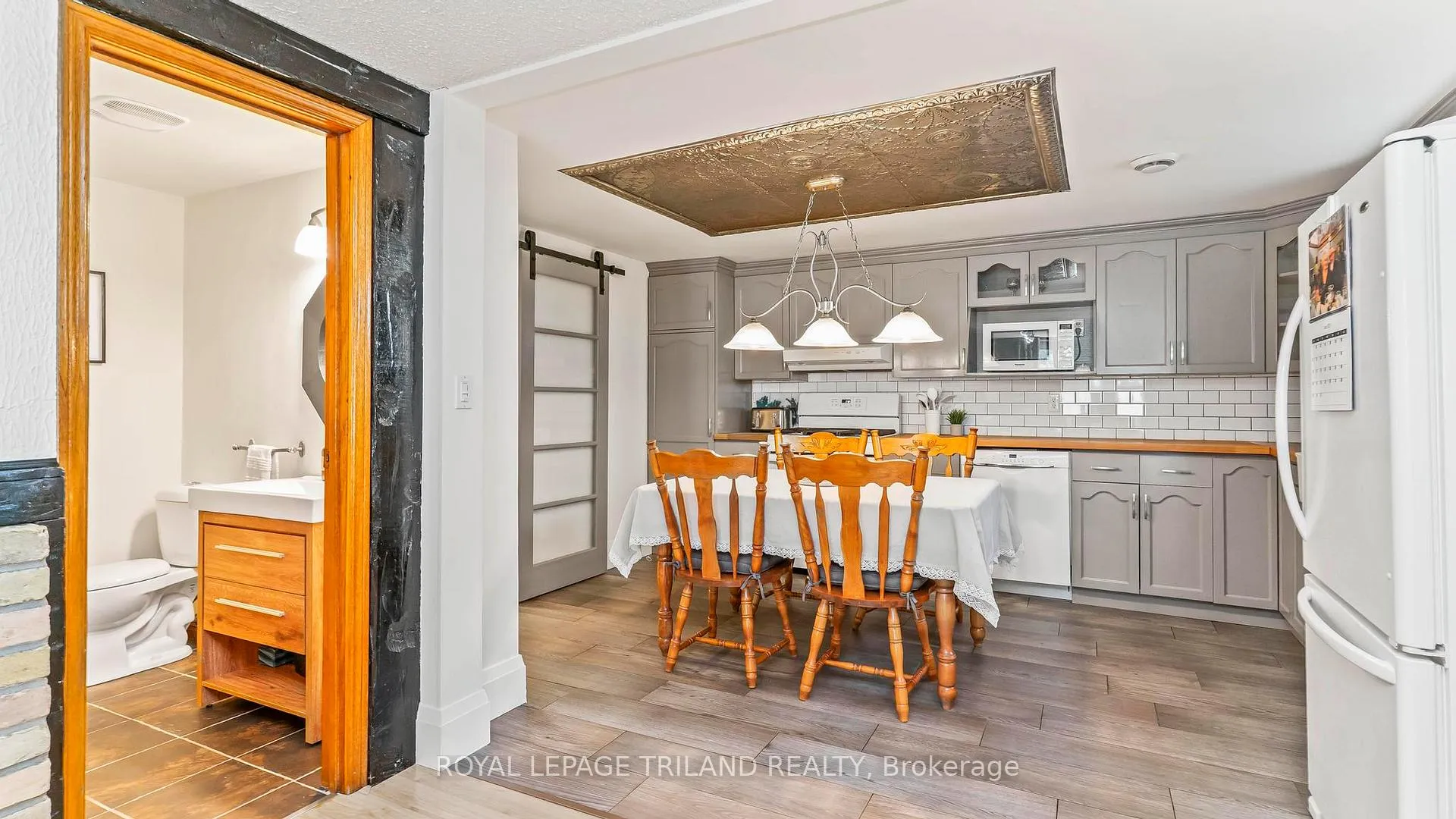 Photo 25 of 1695 Culver Drive, London, East H — HOMEH