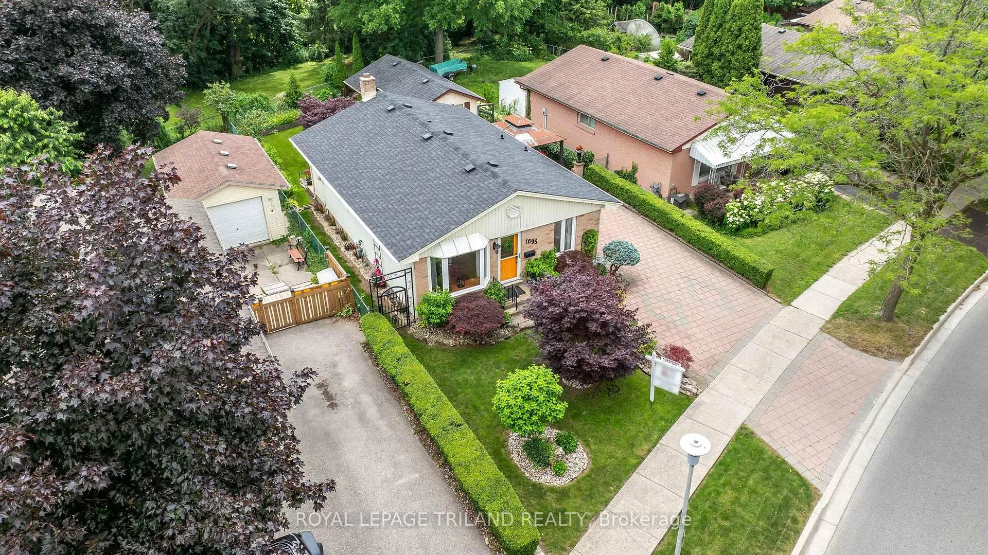 Photo 34 of 1695 Culver Drive, London, East H — HOMEH