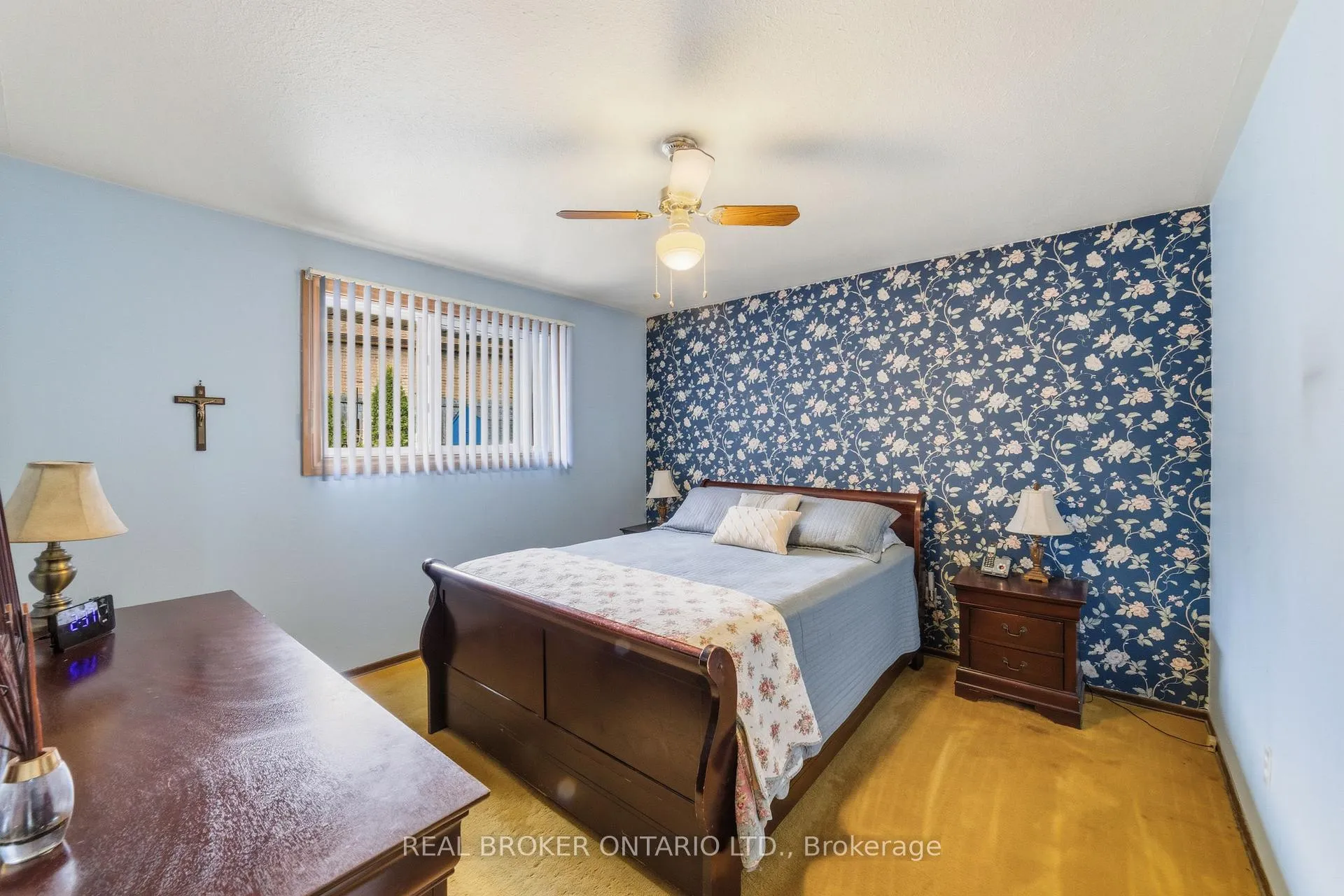 Photo 16 of 122 Green Cedar Drive, Hamilton, Gurnett — HOMEH