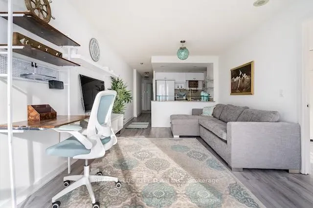 Photo 2 of Unit 1608, 208 Queens Quay W, Toronto, Waterfront Communities — HOMEH