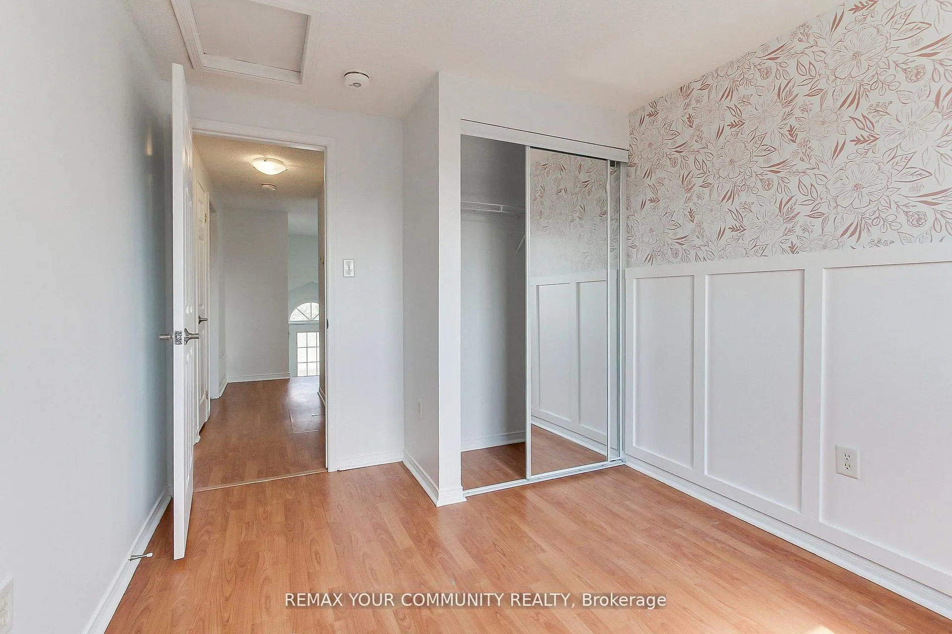 Photo 20 of Unit Main, 72 Ambler Bay, Barrie, Georgian Drive — HOMEH