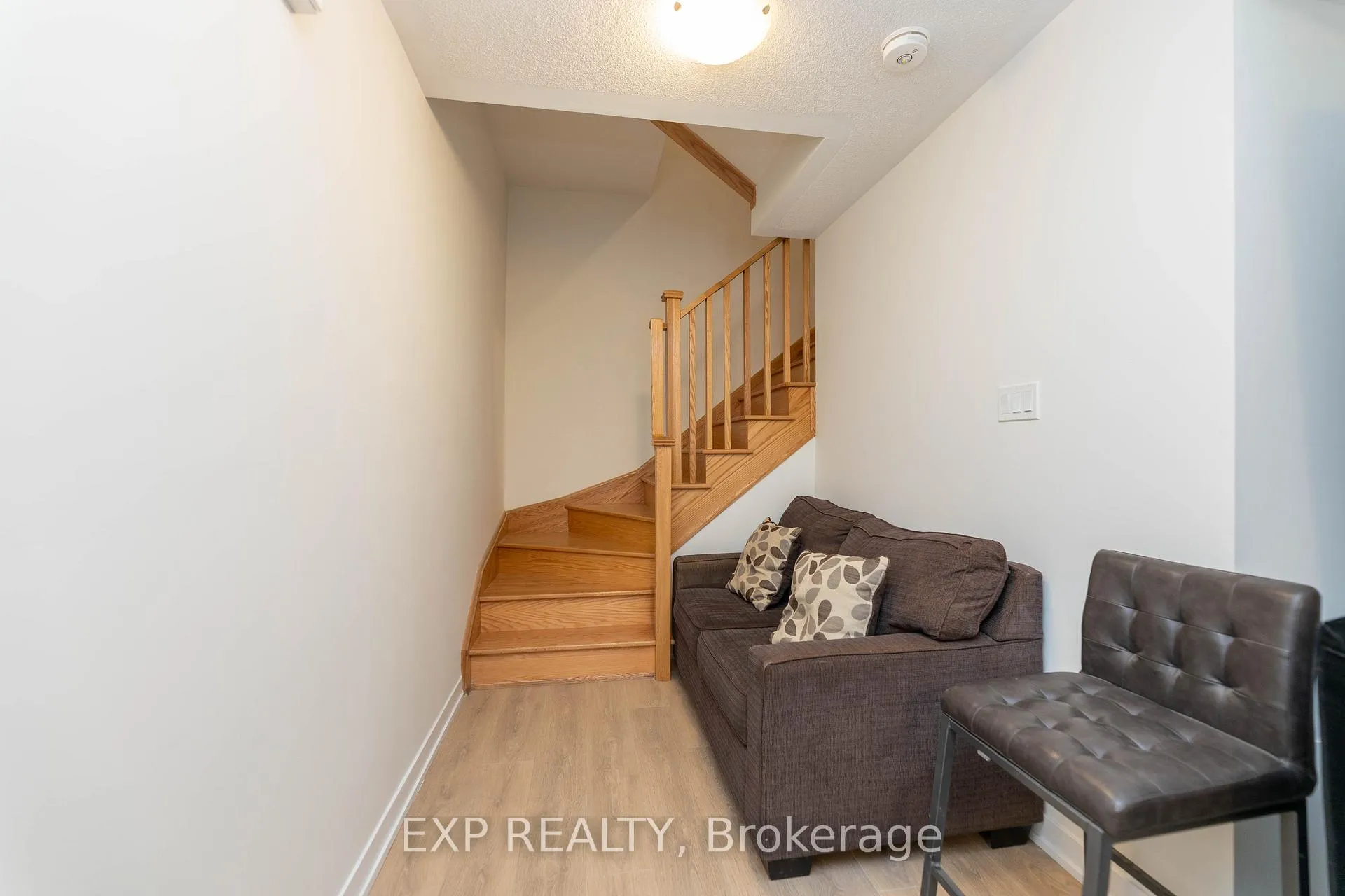 Photo 6 of Unit 1507, 1865 Pickering Parkway, Pickering, Village East — HOMEH