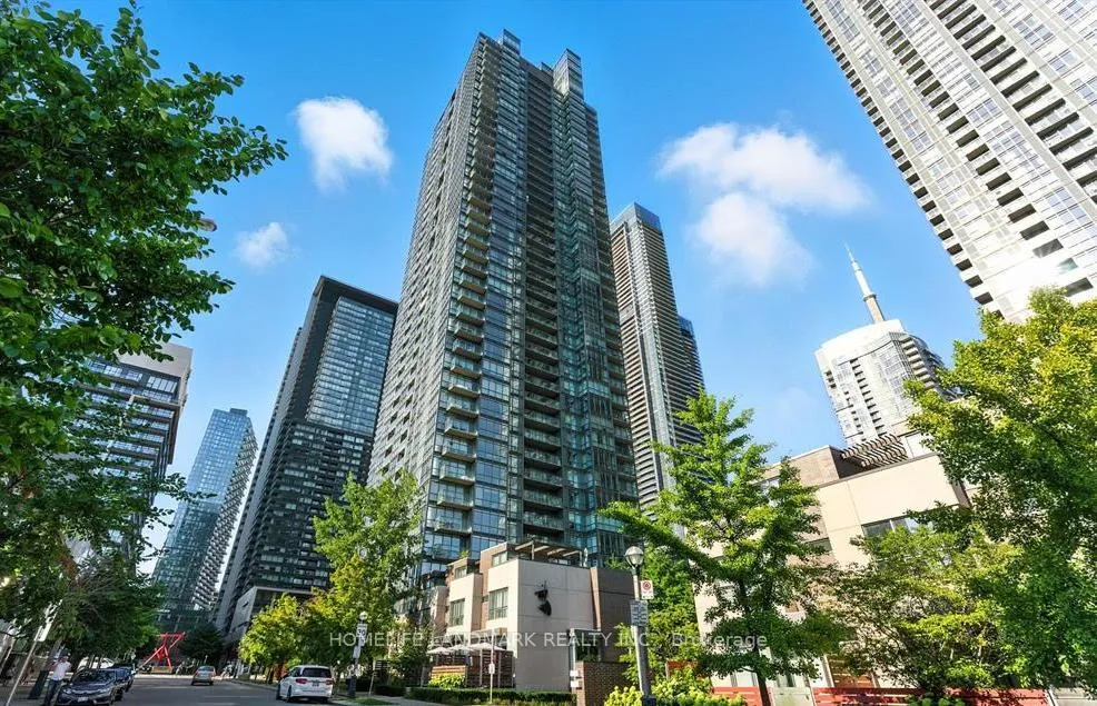 Front of Unit 2001, 15 Fort York Boulevard