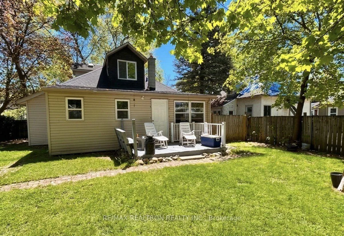 Photo 26 of 86 John Street, Barrie, Sanford — HOMEH