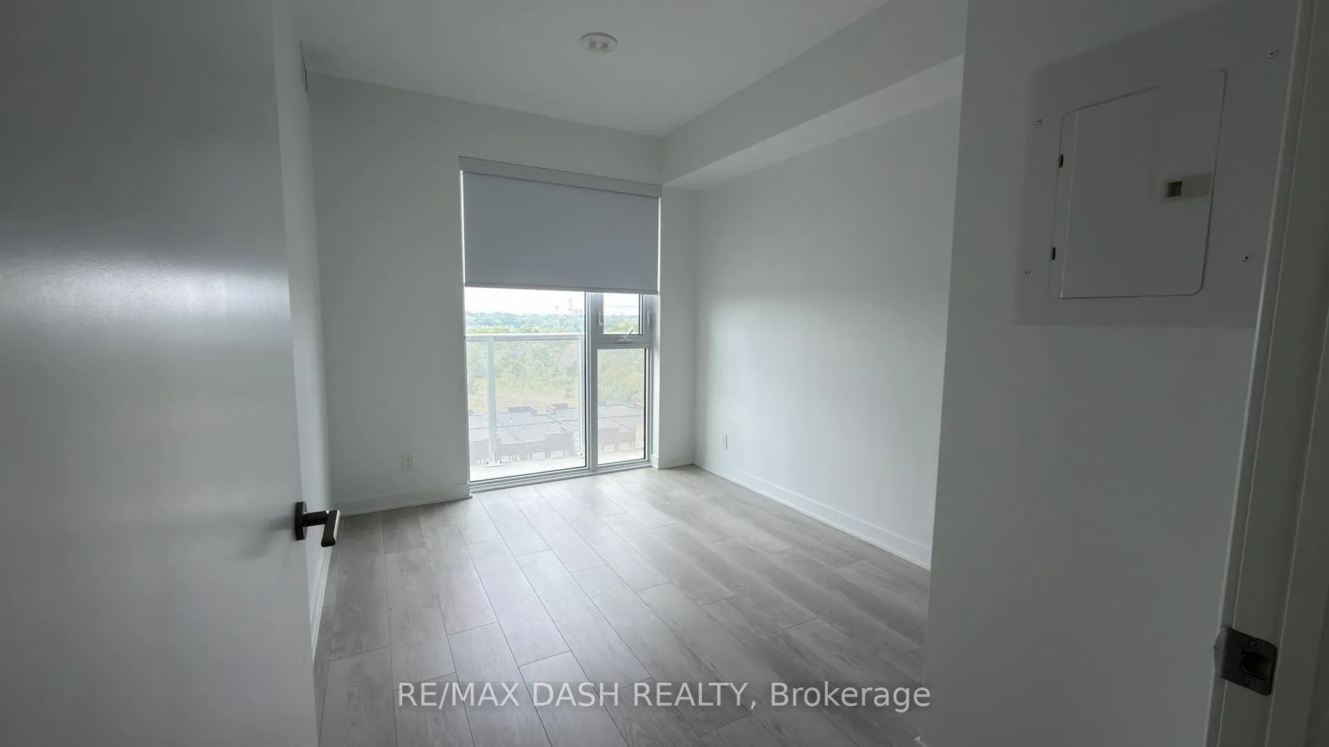 Photo 18 of Unit 707, 10 Flavelle Trail, Vaughan, Steeles West Industrial — HOMEH