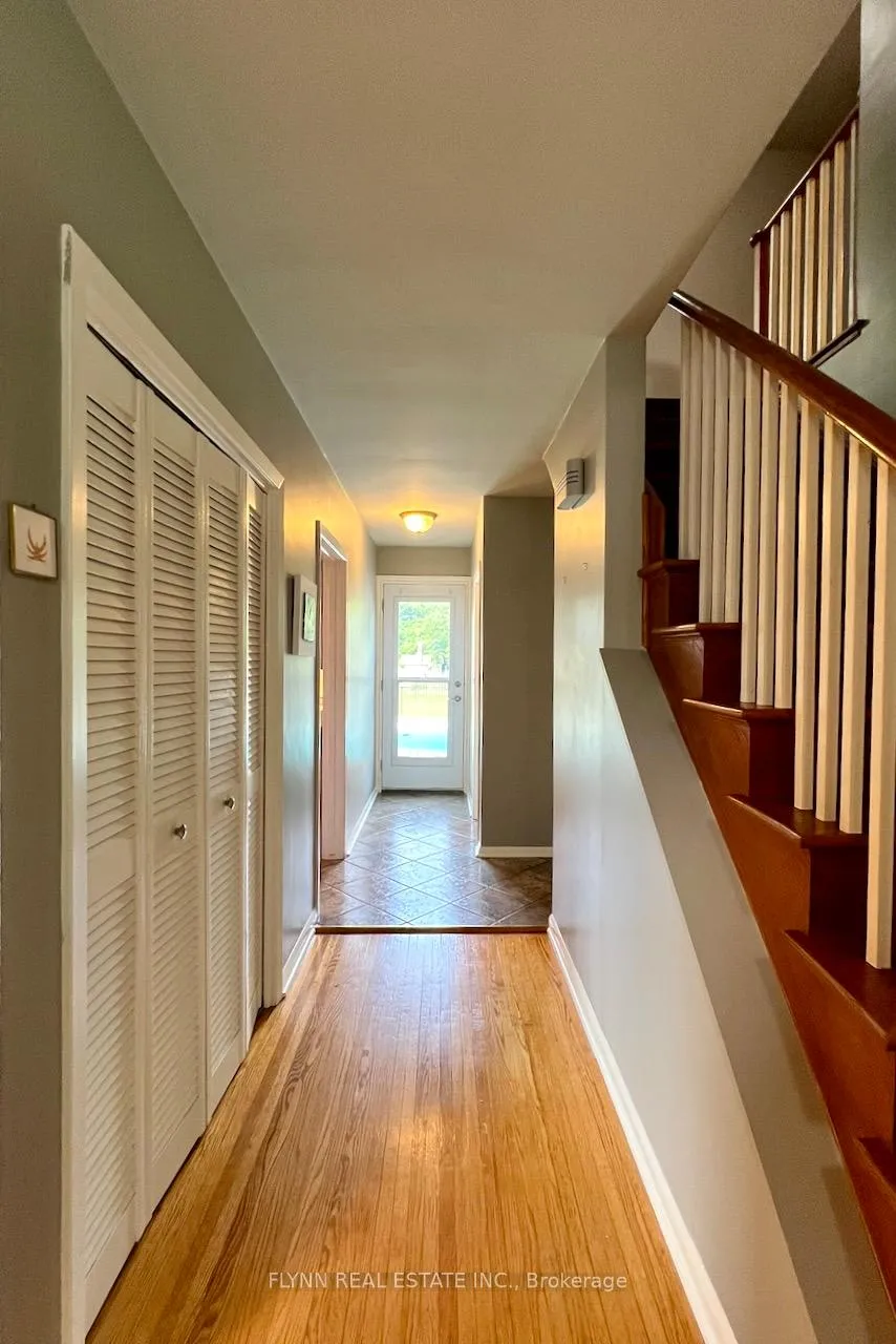 Photo 11 of 3020 Saint George Avenue, Niagara Falls, Stamford — HOMEH