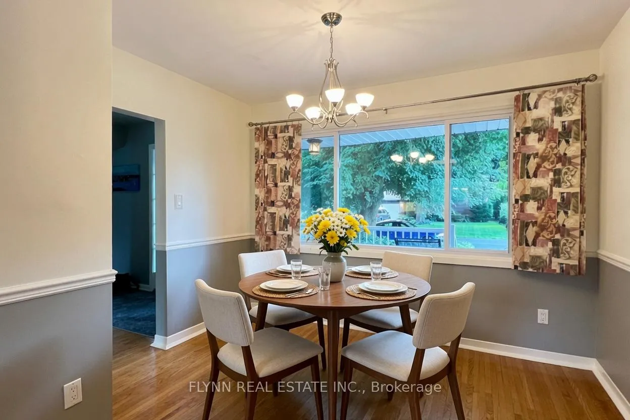 Photo 13 of 3020 Saint George Avenue, Niagara Falls, Stamford — HOMEH