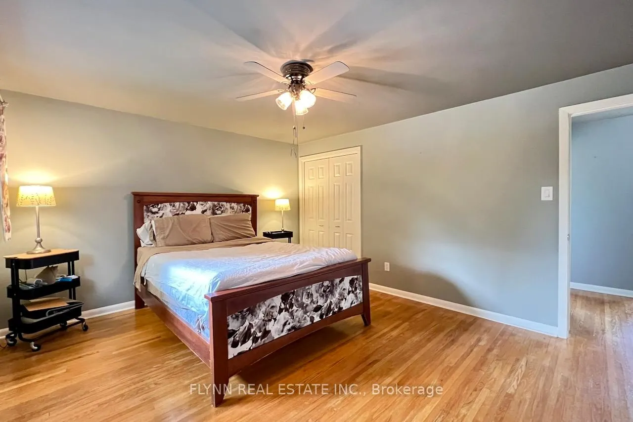 Photo 28 of 3020 Saint George Avenue, Niagara Falls, Stamford — HOMEH