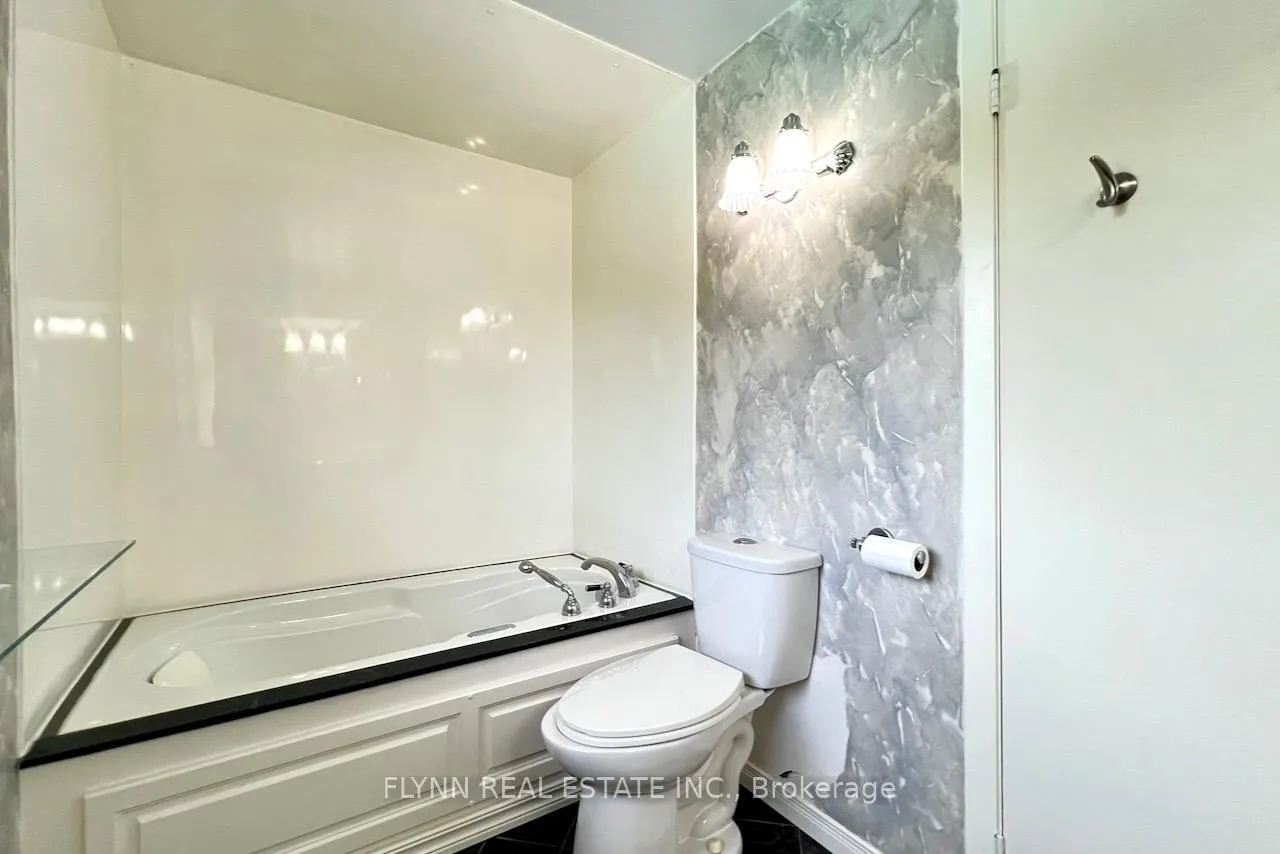 Photo 31 of 3020 Saint George Avenue, Niagara Falls, Stamford — HOMEH