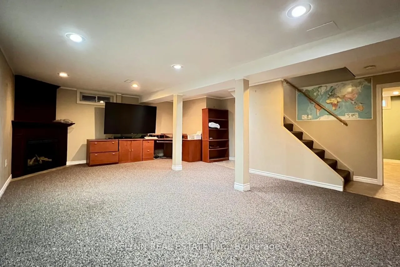 Photo 32 of 3020 Saint George Avenue, Niagara Falls, Stamford — HOMEH