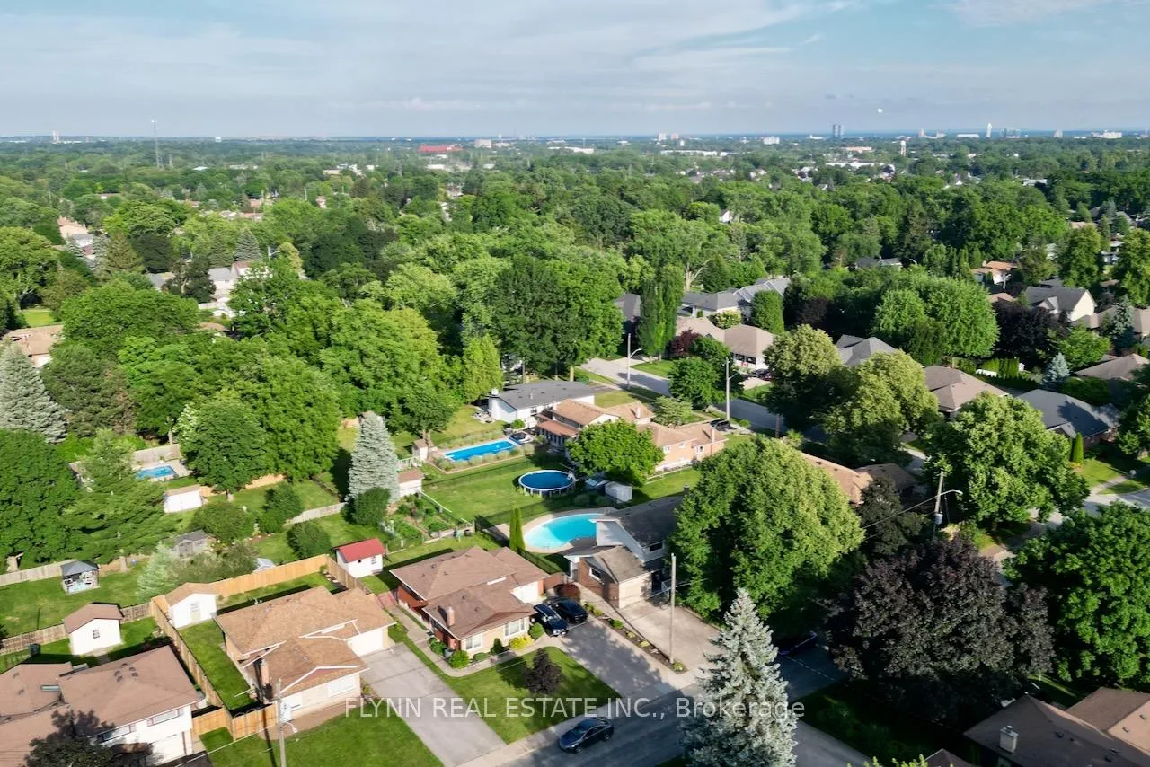 Photo 43 of 3020 Saint George Avenue, Niagara Falls, Stamford — HOMEH
