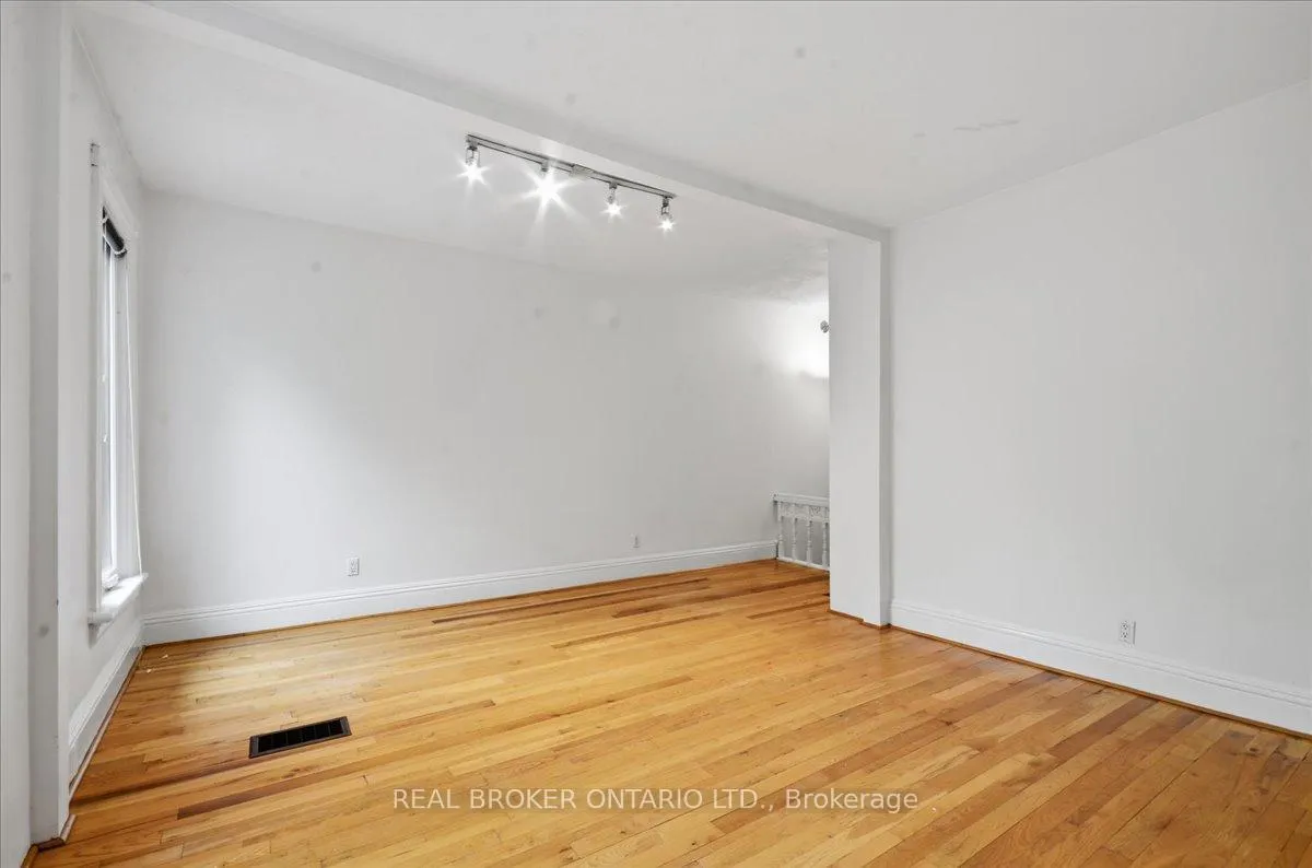 Photo 14 of Unit 3, 16 Aberdeen Avenue, Toronto, Cabbagetown-South St. James Town — HOMEH