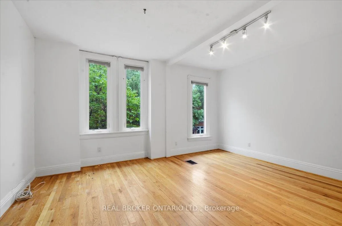 Photo 15 of Unit 3, 16 Aberdeen Avenue, Toronto, Cabbagetown-South St. James Town — HOMEH