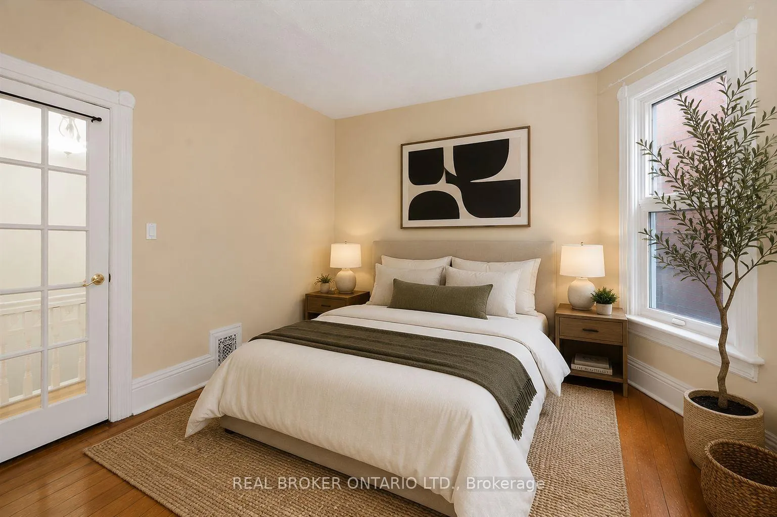 Photo 37 of Unit 3, 16 Aberdeen Avenue, Toronto, Cabbagetown-South St. James Town — HOMEH