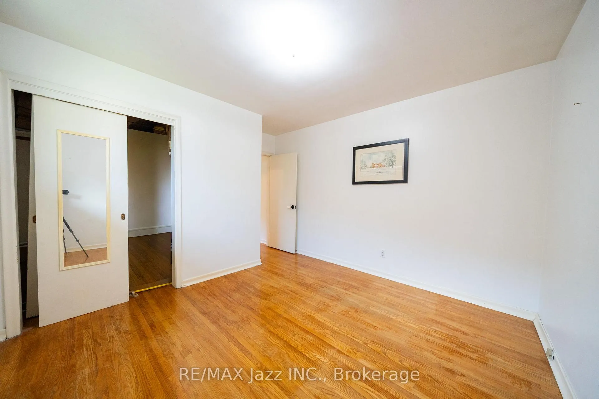 Photo 24 of 607 Gliddon Avenue, Oshawa, Donevan — HOMEH
