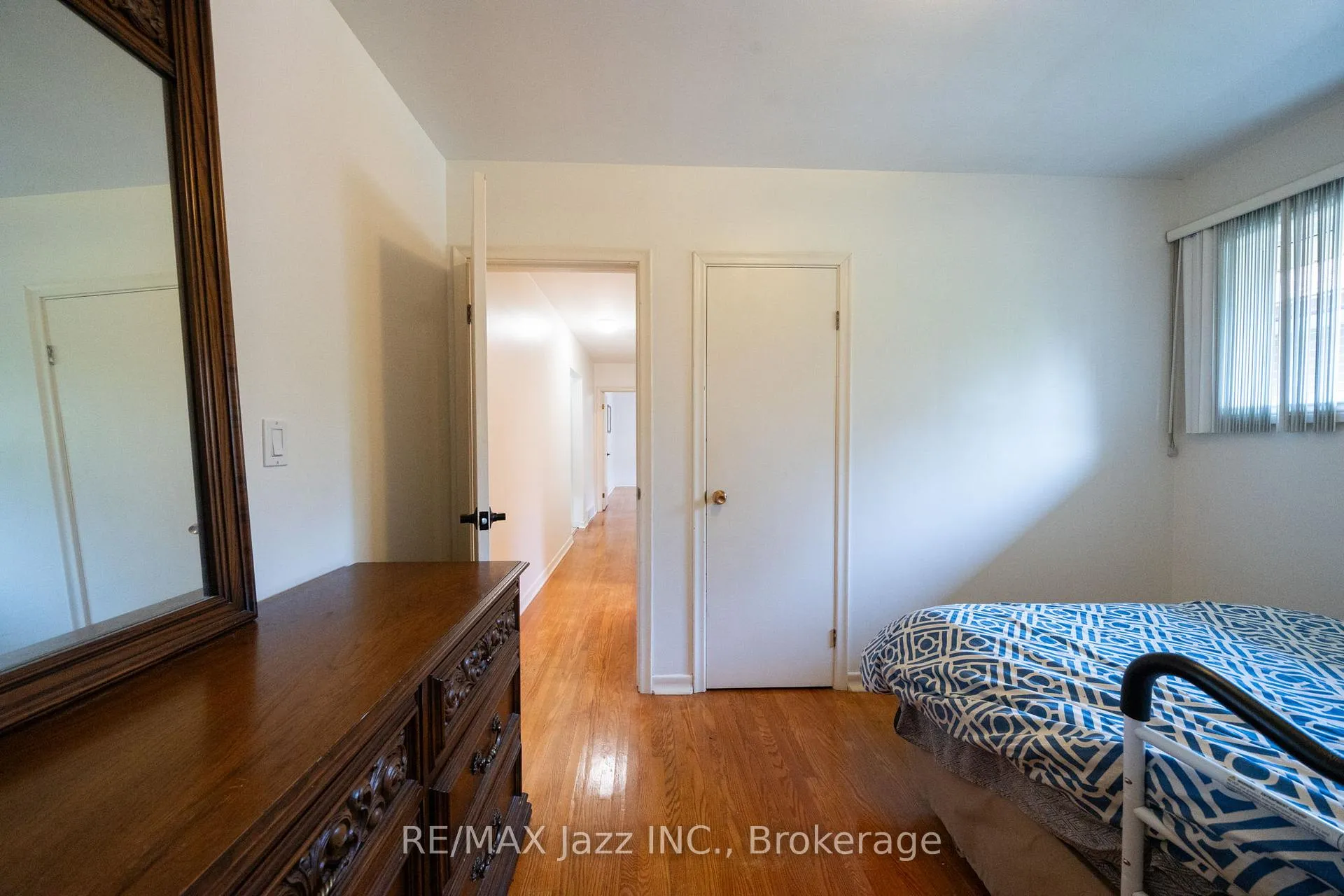 Photo 27 of 607 Gliddon Avenue, Oshawa, Donevan — HOMEH