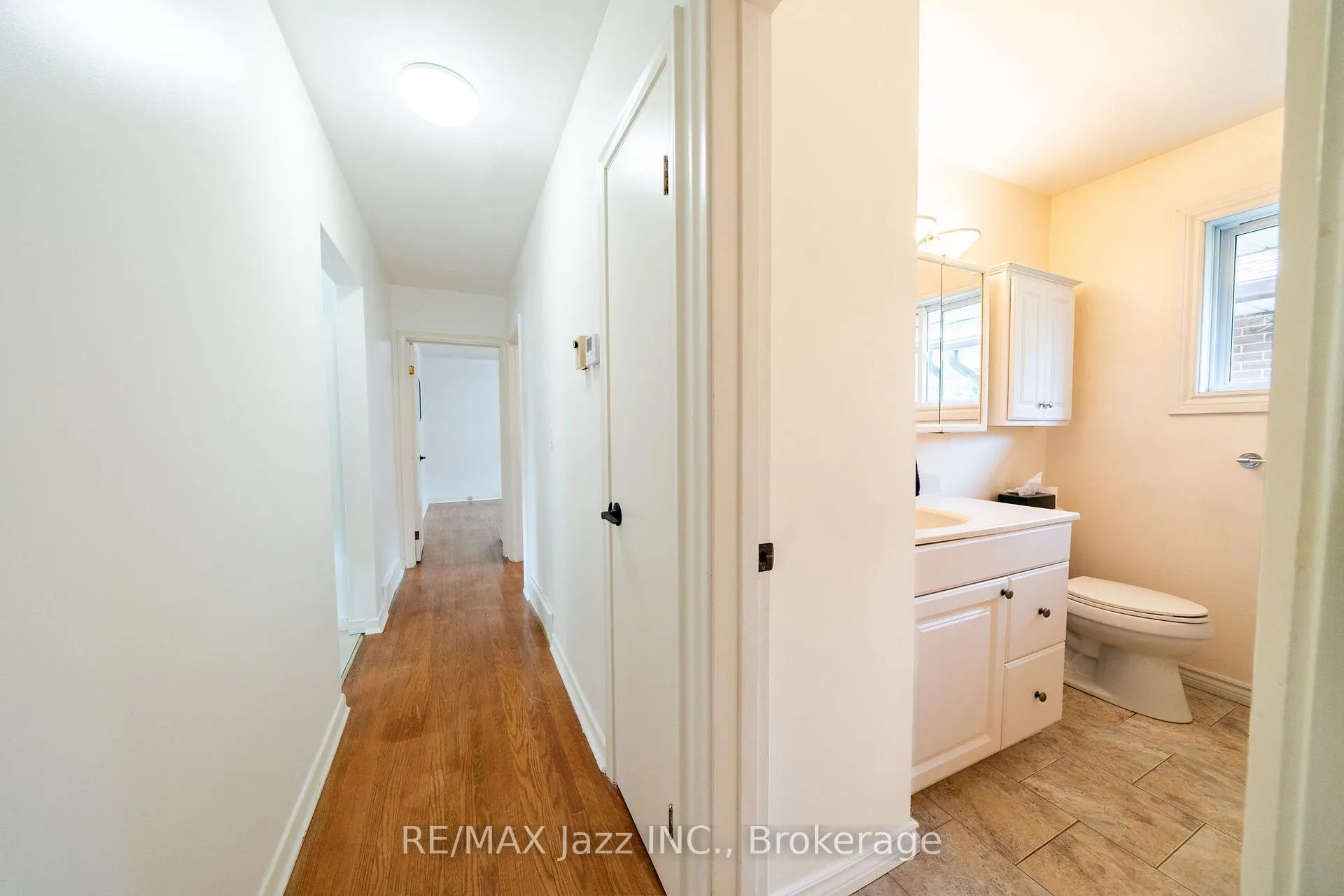 Photo 28 of 607 Gliddon Avenue, Oshawa, Donevan — HOMEH
