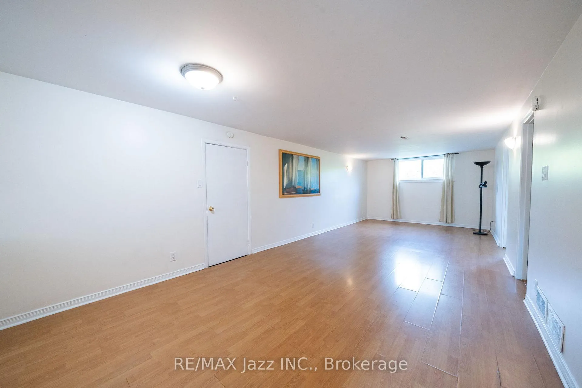 Photo 33 of 607 Gliddon Avenue, Oshawa, Donevan — HOMEH