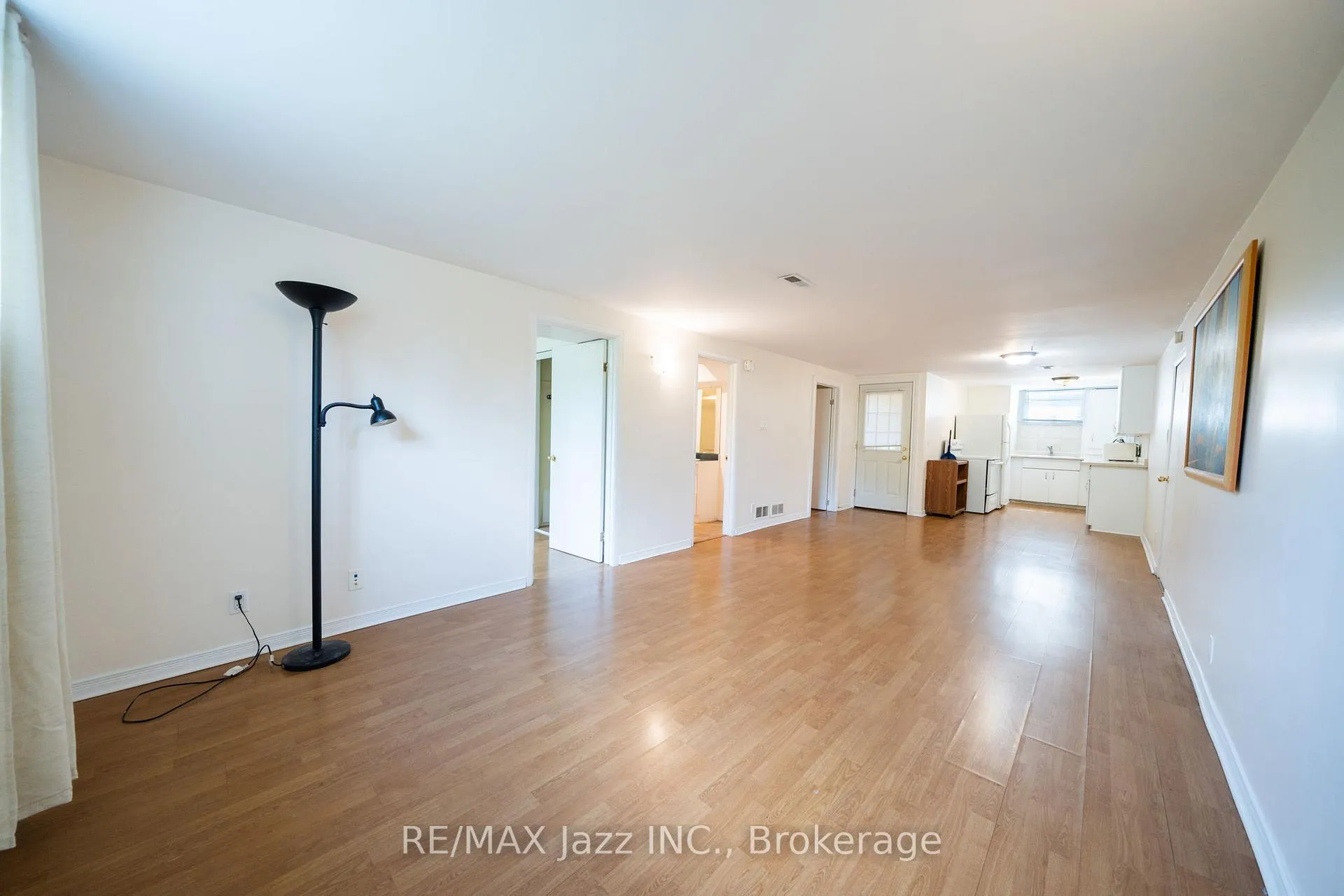 Photo 35 of 607 Gliddon Avenue, Oshawa, Donevan — HOMEH