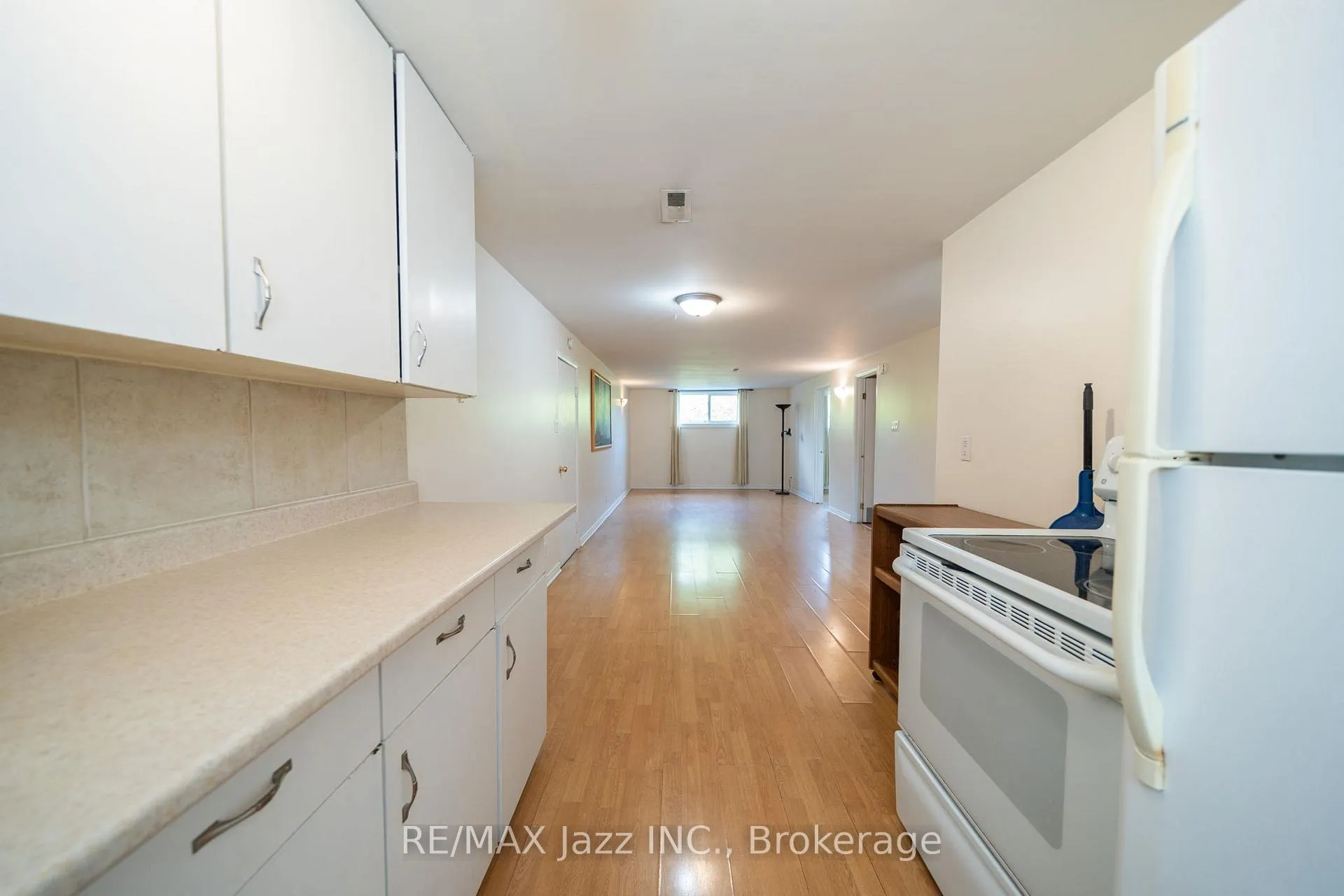 Photo 39 of 607 Gliddon Avenue, Oshawa, Donevan — HOMEH