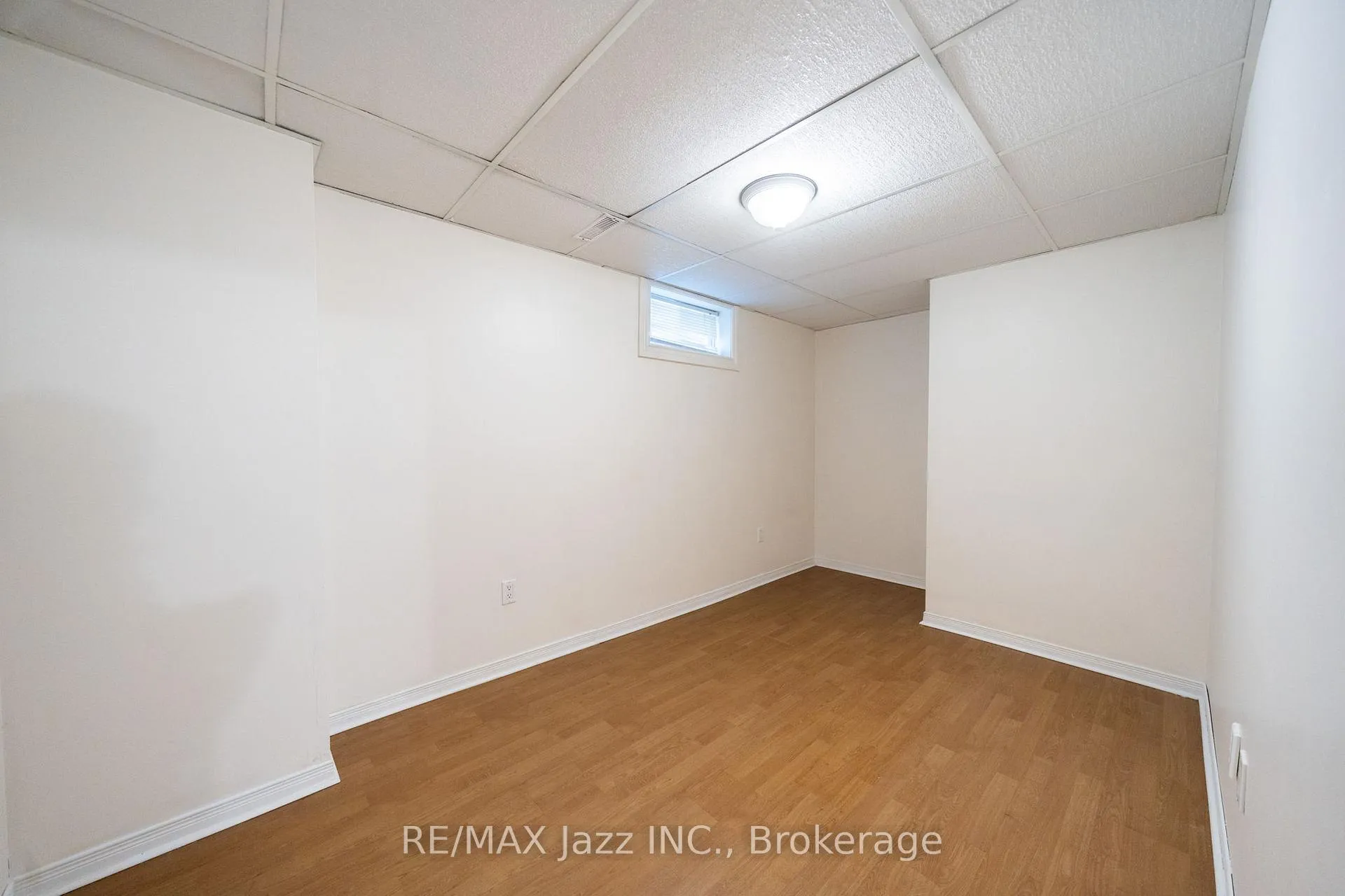 Photo 42 of 607 Gliddon Avenue, Oshawa, Donevan — HOMEH