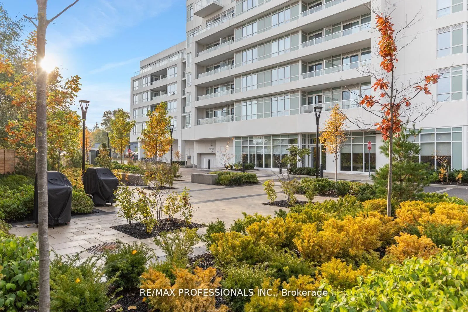 Photo 20 of Unit 1603, 10 Wilby Crescent, North York, Weston — HOMEH