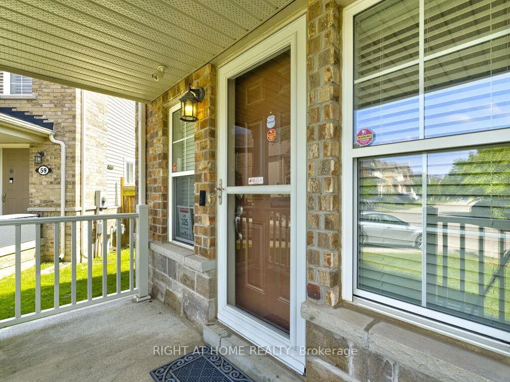 Photo 5 of 63 Lupo Drive, Hamilton, Waterdown — HOMEH