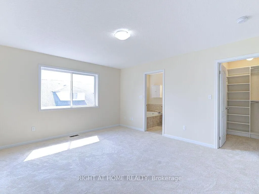 Photo 29 of 63 Lupo Drive, Hamilton, Waterdown — HOMEH