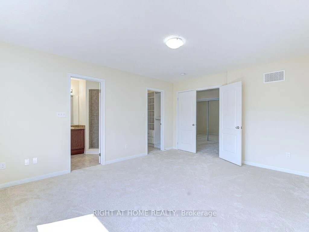 Photo 30 of 63 Lupo Drive, Hamilton, Waterdown — HOMEH