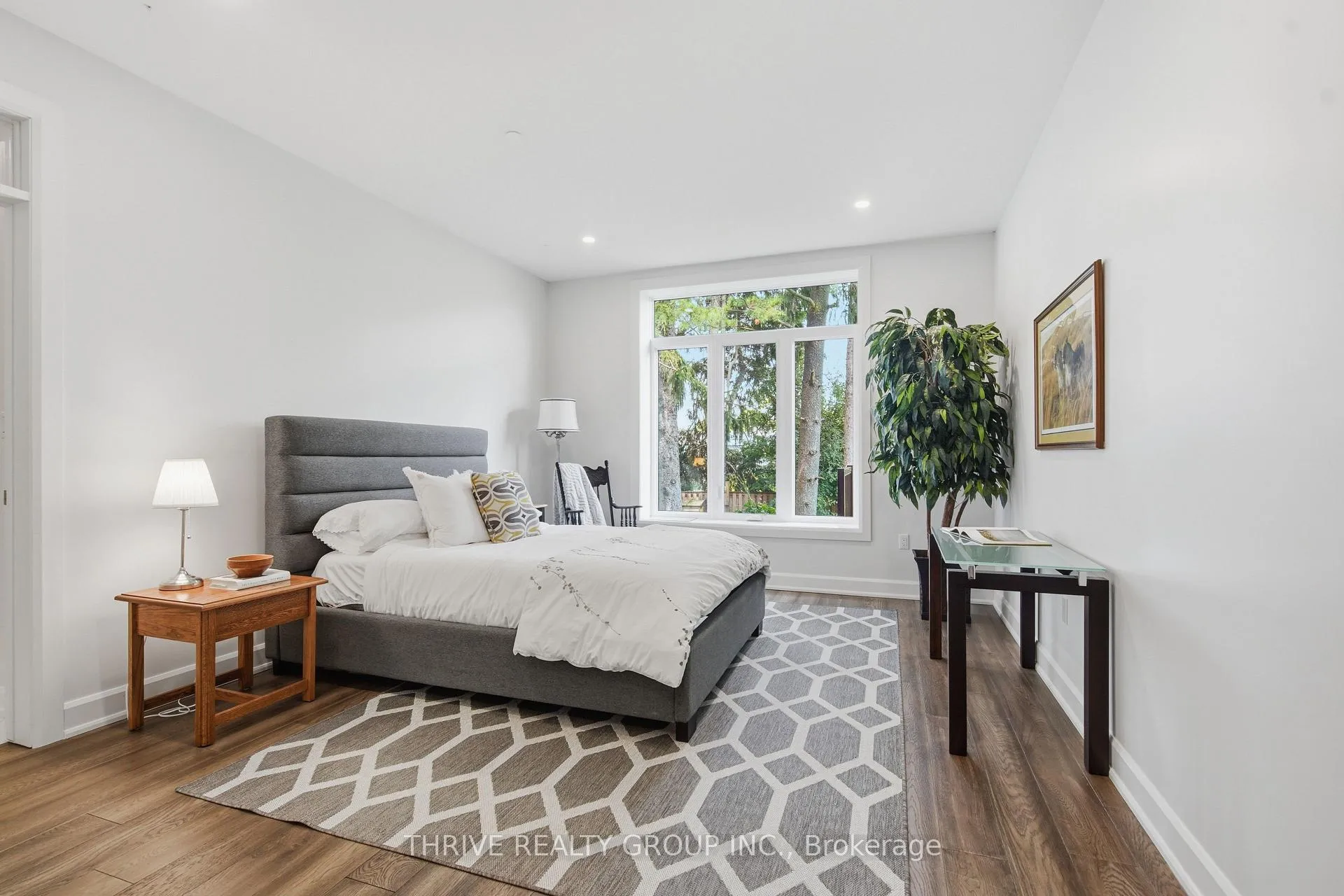 Photo 12 of 159 Windermere Road, London, North A — HOMEH