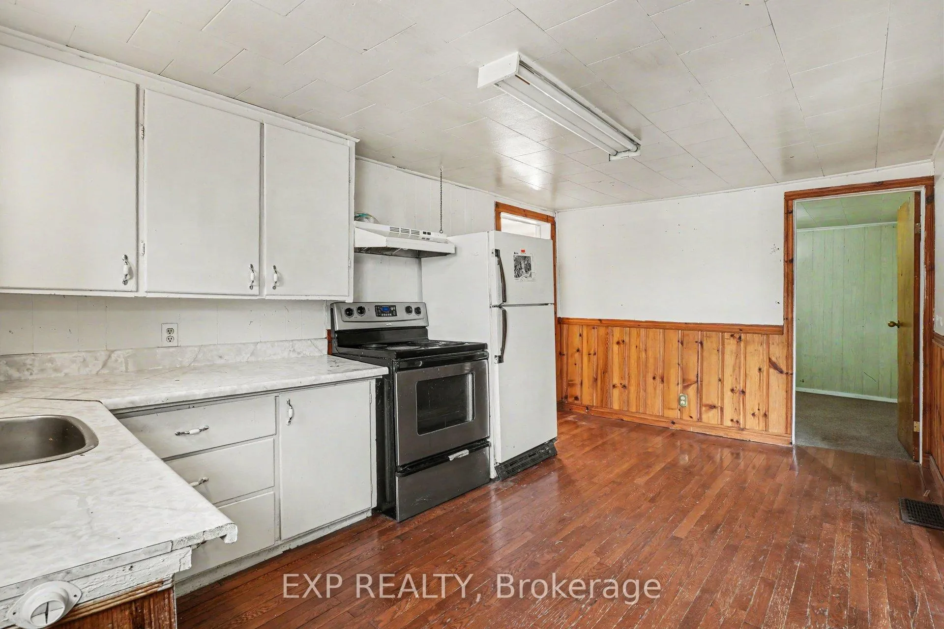 Photo 12 of 120 Bonnechere Street E, Bonnechere Valley, Eganville/Bonnechere Twp — HOMEH