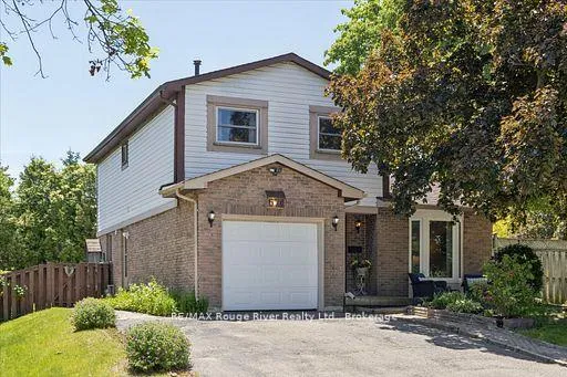 Front of 671 Greenbriar Drive