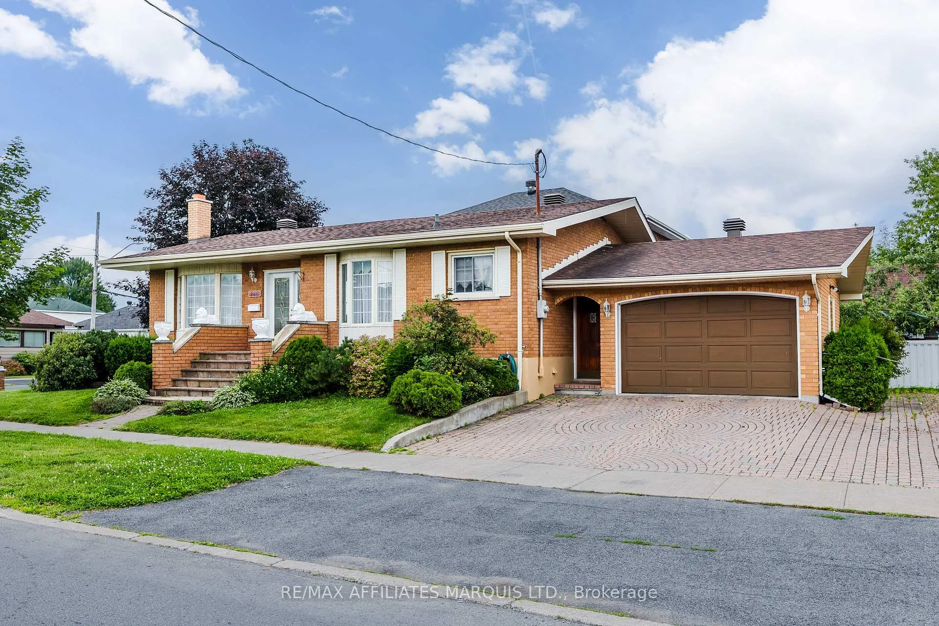 Photo 1 of 1208 Third Street E, Cornwall, Cornwall — HOMEH