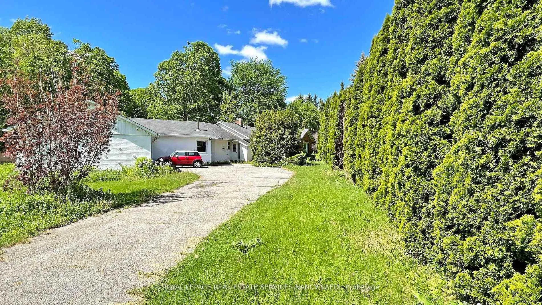 Photo 5 of 78 Arjay Crescent, North York, Bridle Path-Sunnybrook-York Mills — HOMEH