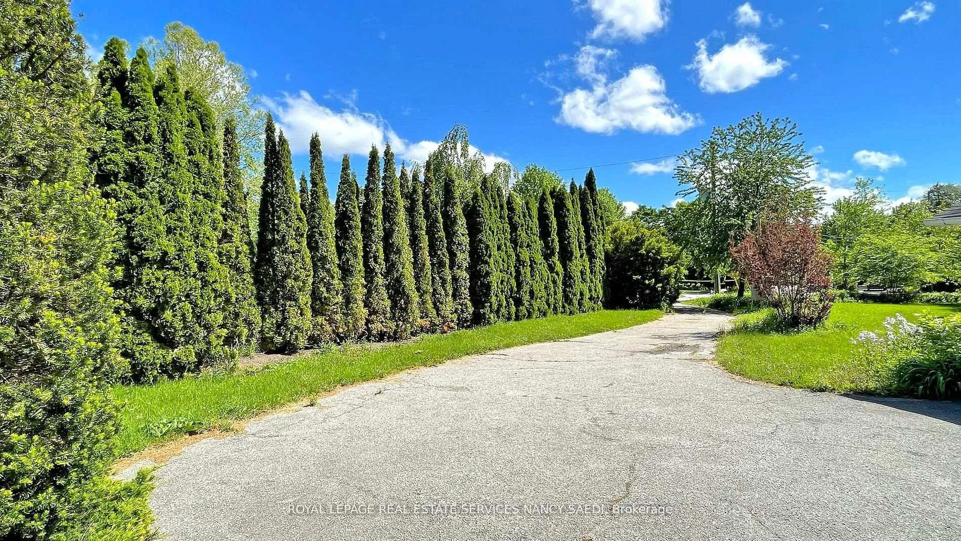Photo 8 of 78 Arjay Crescent, North York, Bridle Path-Sunnybrook-York Mills — HOMEH