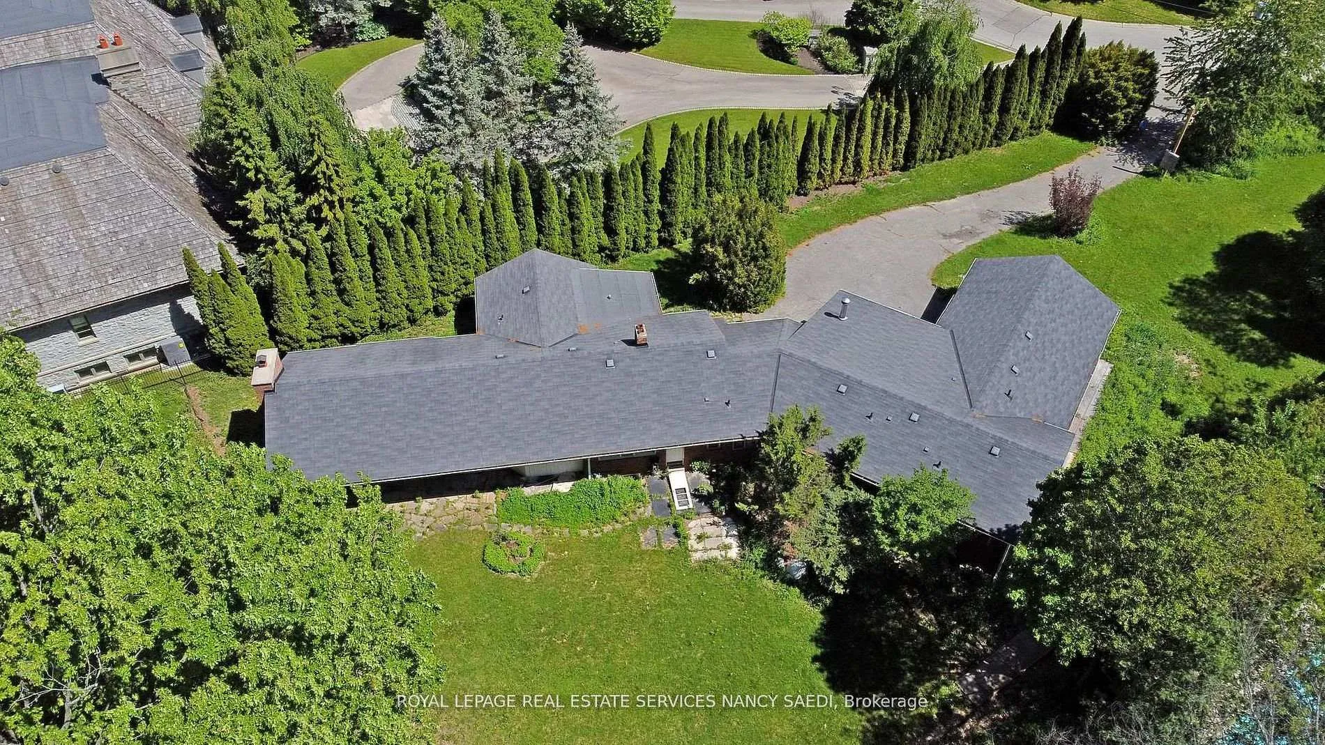 Photo 19 of 78 Arjay Crescent, North York, Bridle Path-Sunnybrook-York Mills — HOMEH