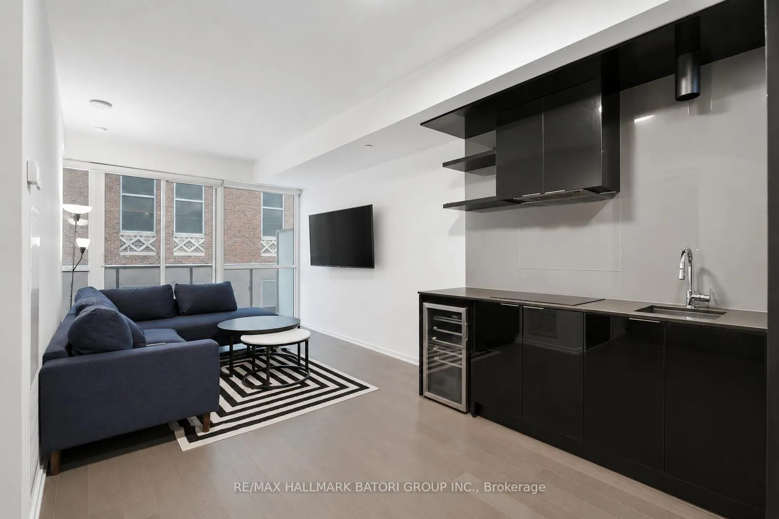 Photo 6 of Unit 1708, 70 Temperance Street, Toronto, Bay Street Corridor — HOMEH