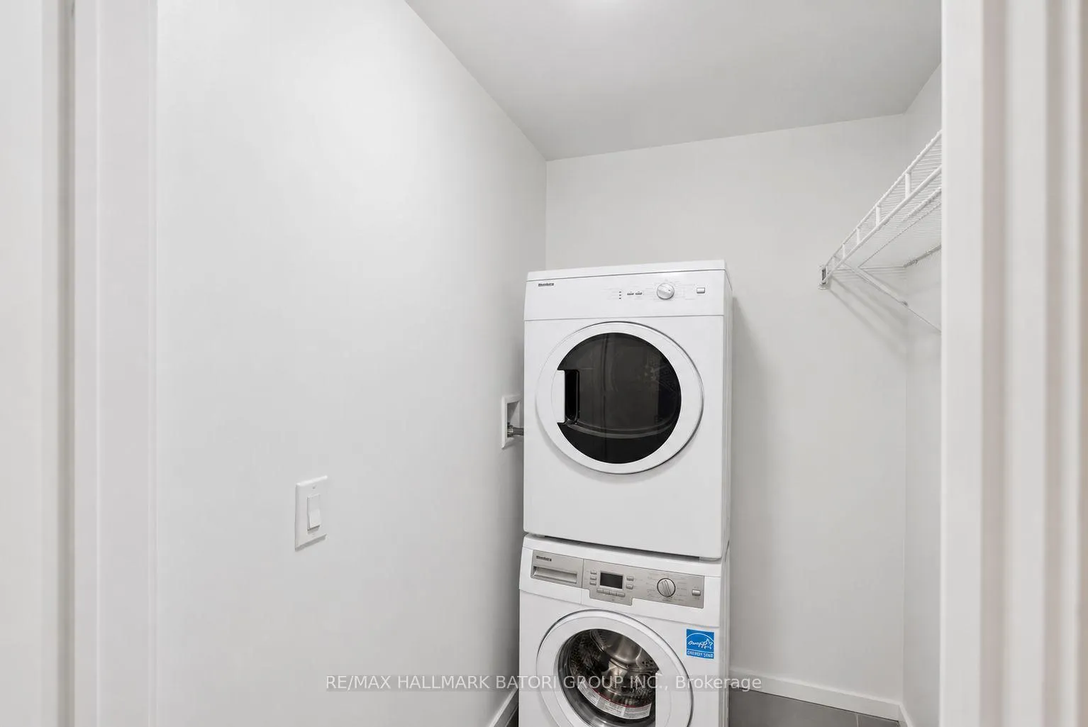 Photo 8 of Unit 1708, 70 Temperance Street, Toronto, Bay Street Corridor — HOMEH
