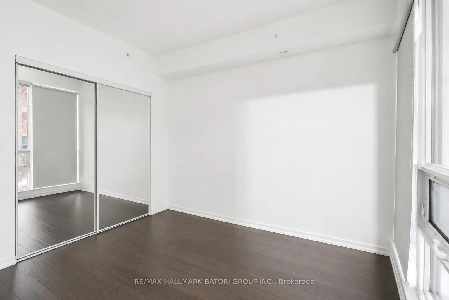 Photo 9 of Unit 1708, 70 Temperance Street, Toronto, Bay Street Corridor — HOMEH